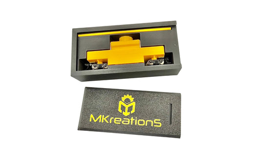 N Scale Model Railroad Track Cleaning Car